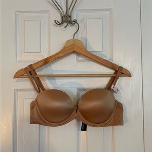 Victoria's Secret Nude / Tan Convertible Strapless Bra